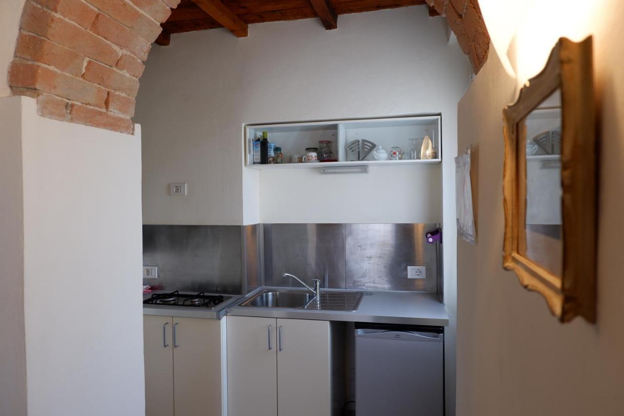 Alla Locanda Del Cinquecento Castrocaro Terme Exteriör bild